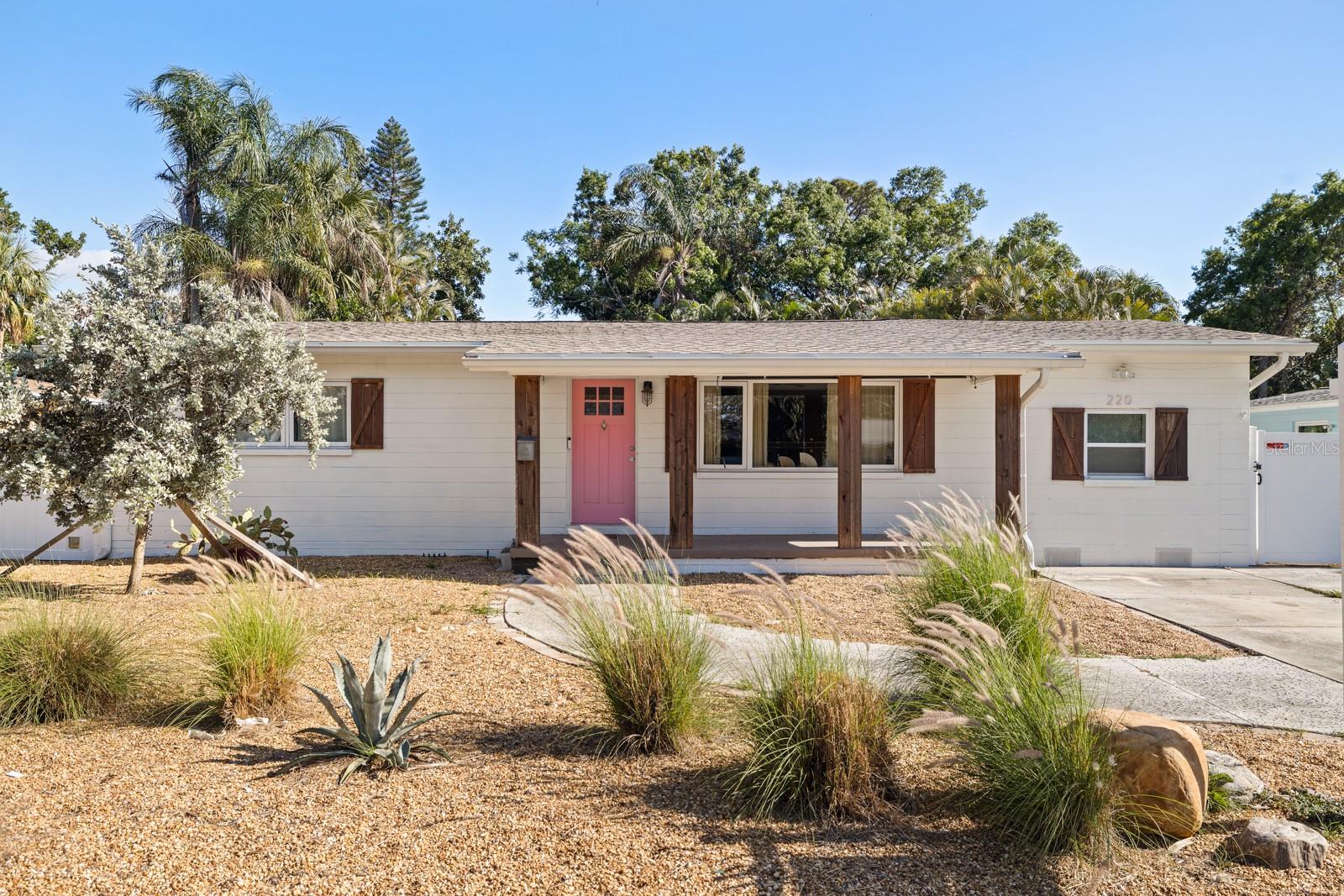 220 45th, St Petersburg, FL 33705