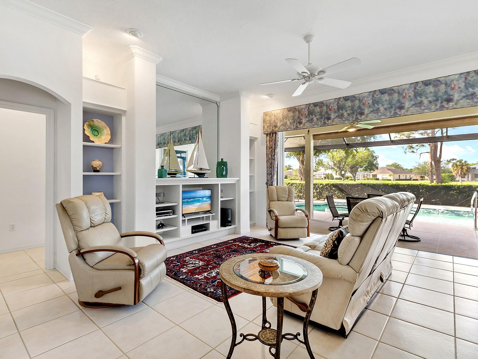 10106 Glenmore, Bradenton, FL 34202