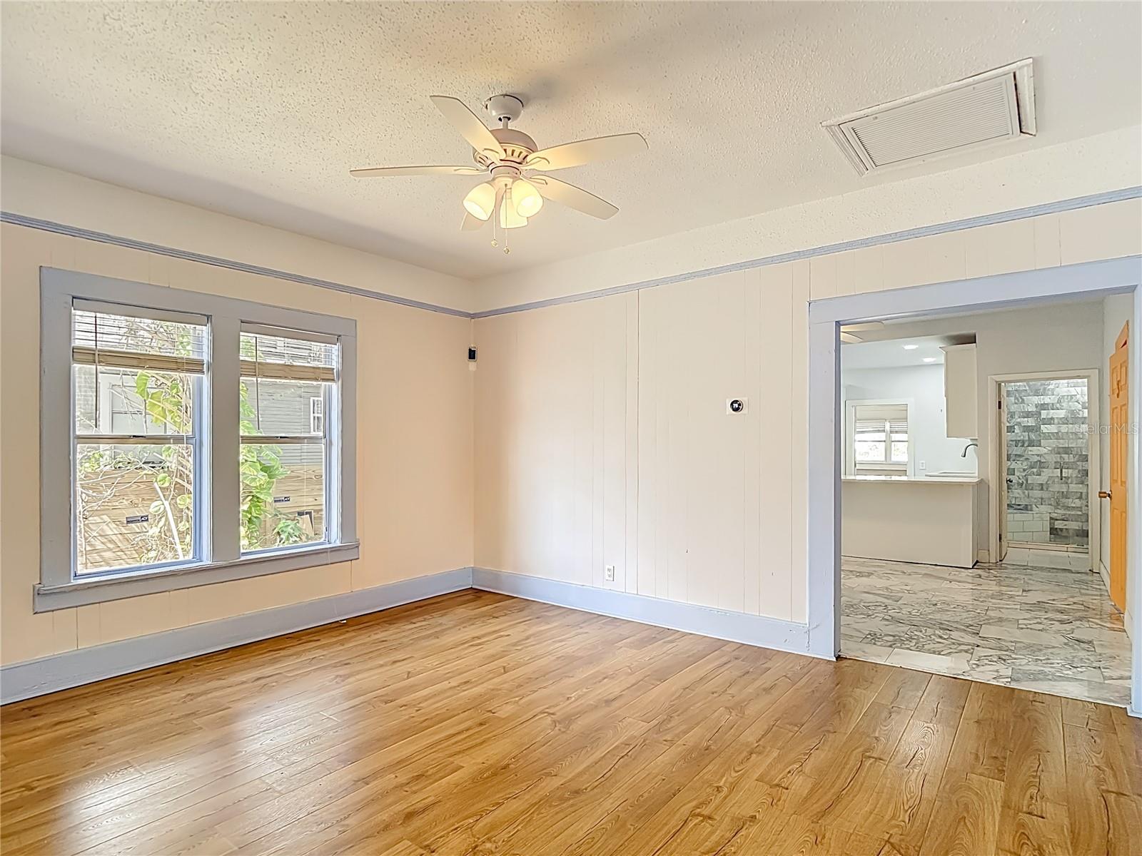 1004 22nd, Tampa, FL 33605