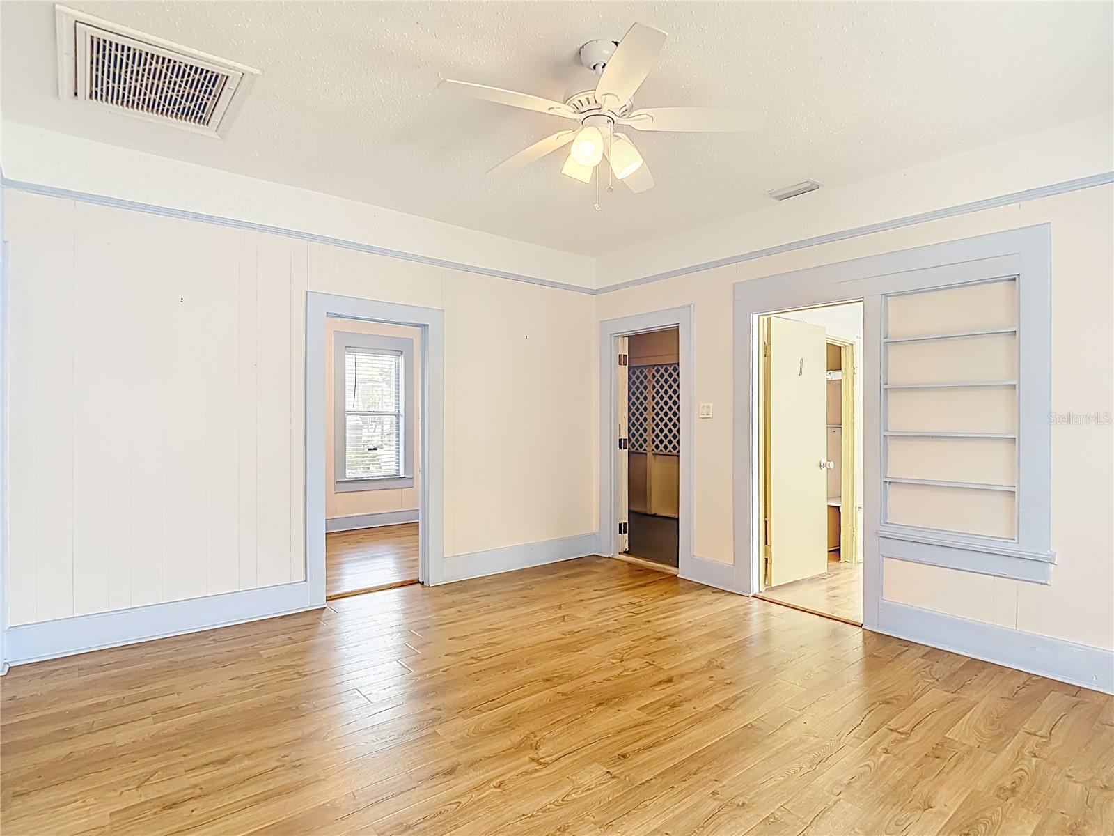 1004 22nd, Tampa, FL 33605