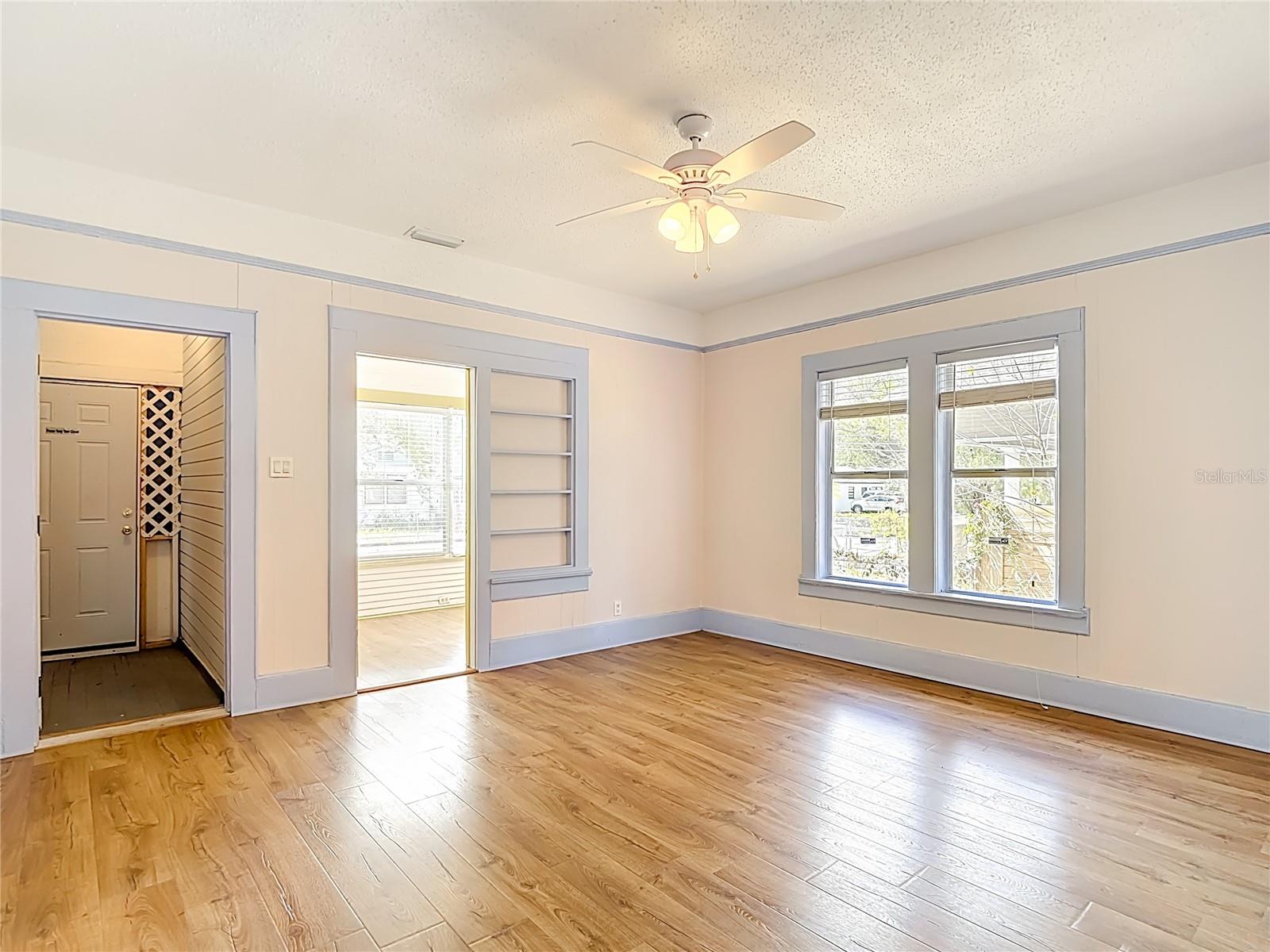 1004 22nd, Tampa, FL 33605