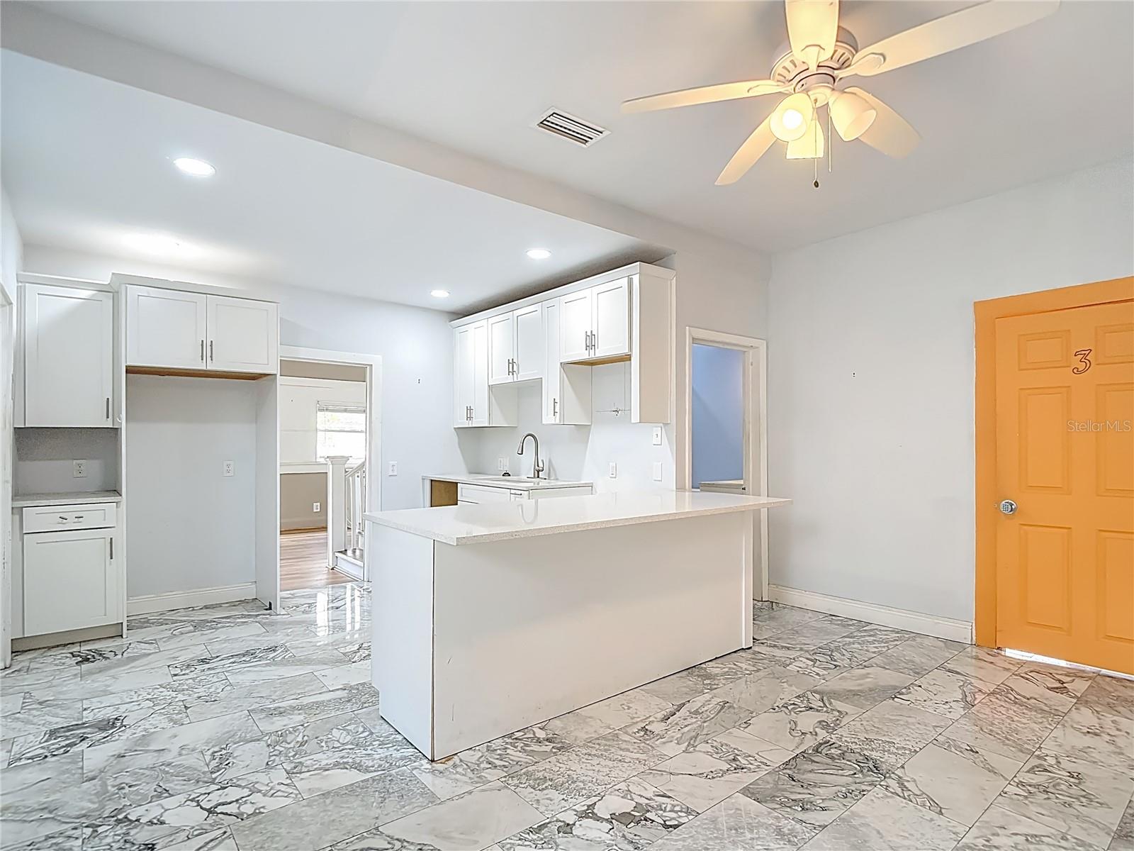 1004 22nd, Tampa, FL 33605
