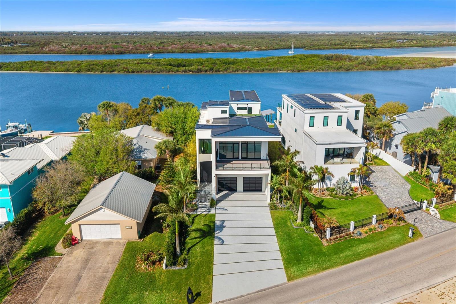 1194 Peninsula, New Smyrna Beach, FL 32169