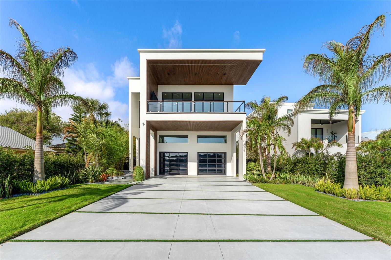 1194 Peninsula, New Smyrna Beach, FL 32169