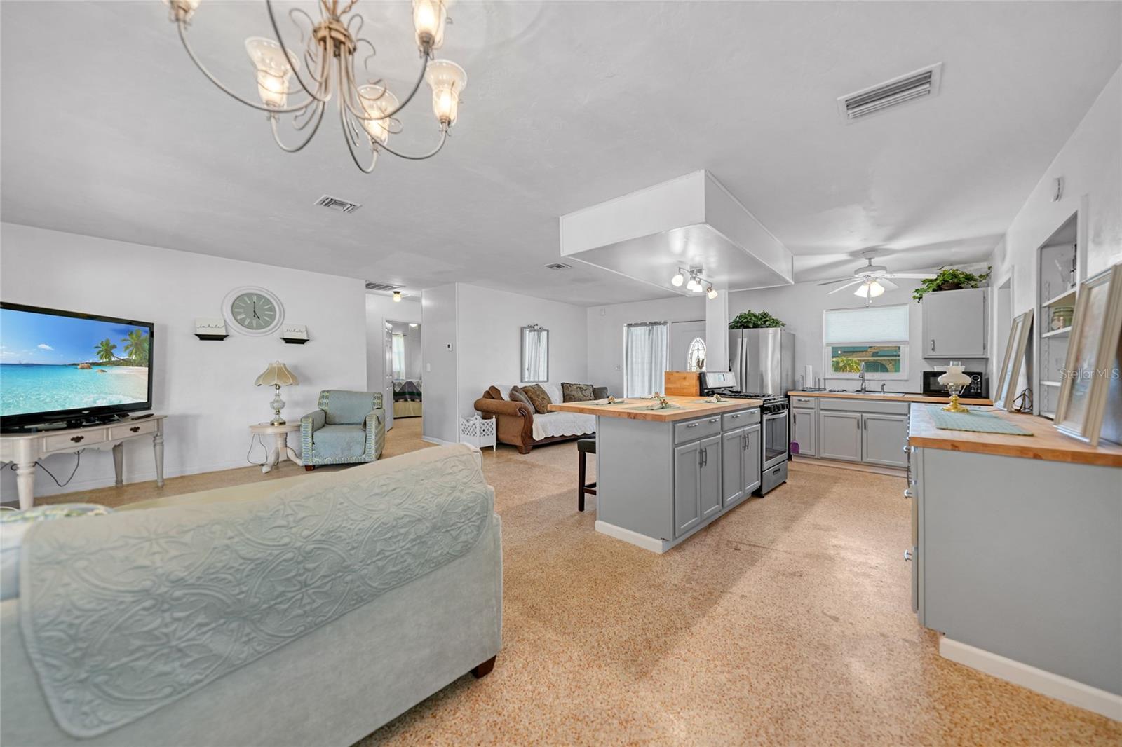 21249 Higgs, Port Charlotte, FL 33952