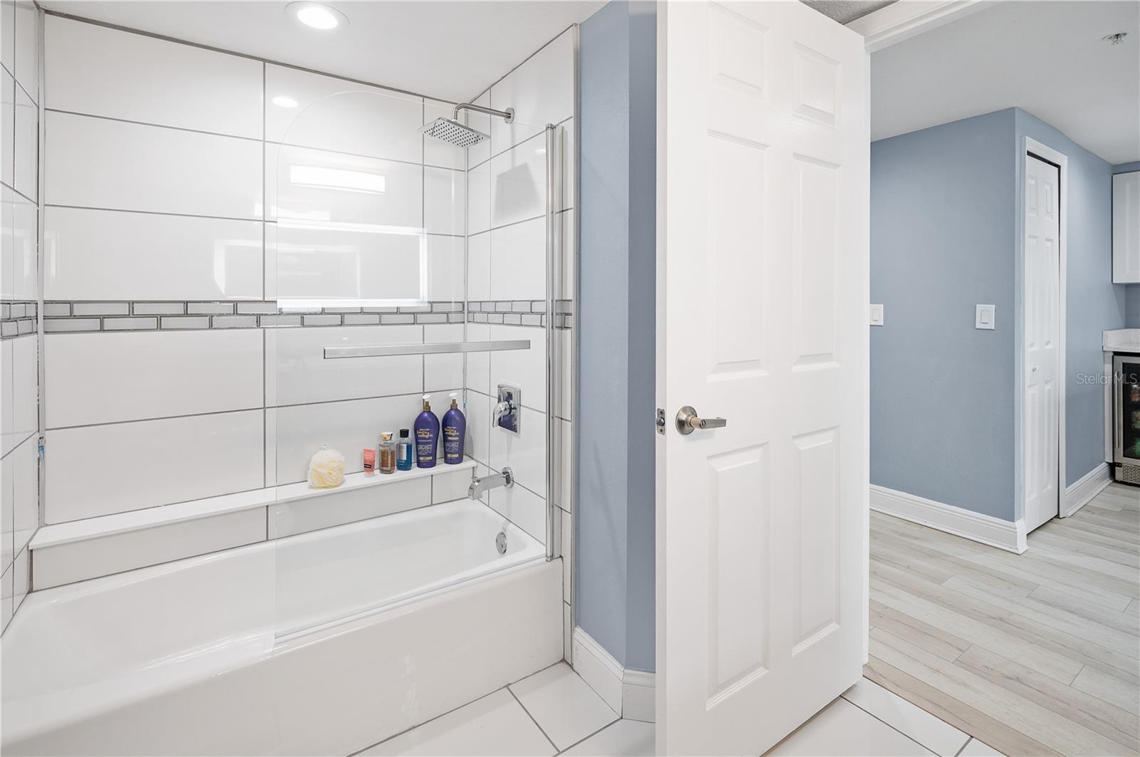 2700 Atlantic Unit 1201, Daytona Beach, FL 32118