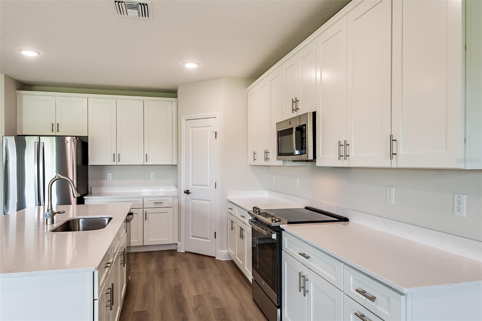 31717 Bienville, Wesley Chapel, FL 33545