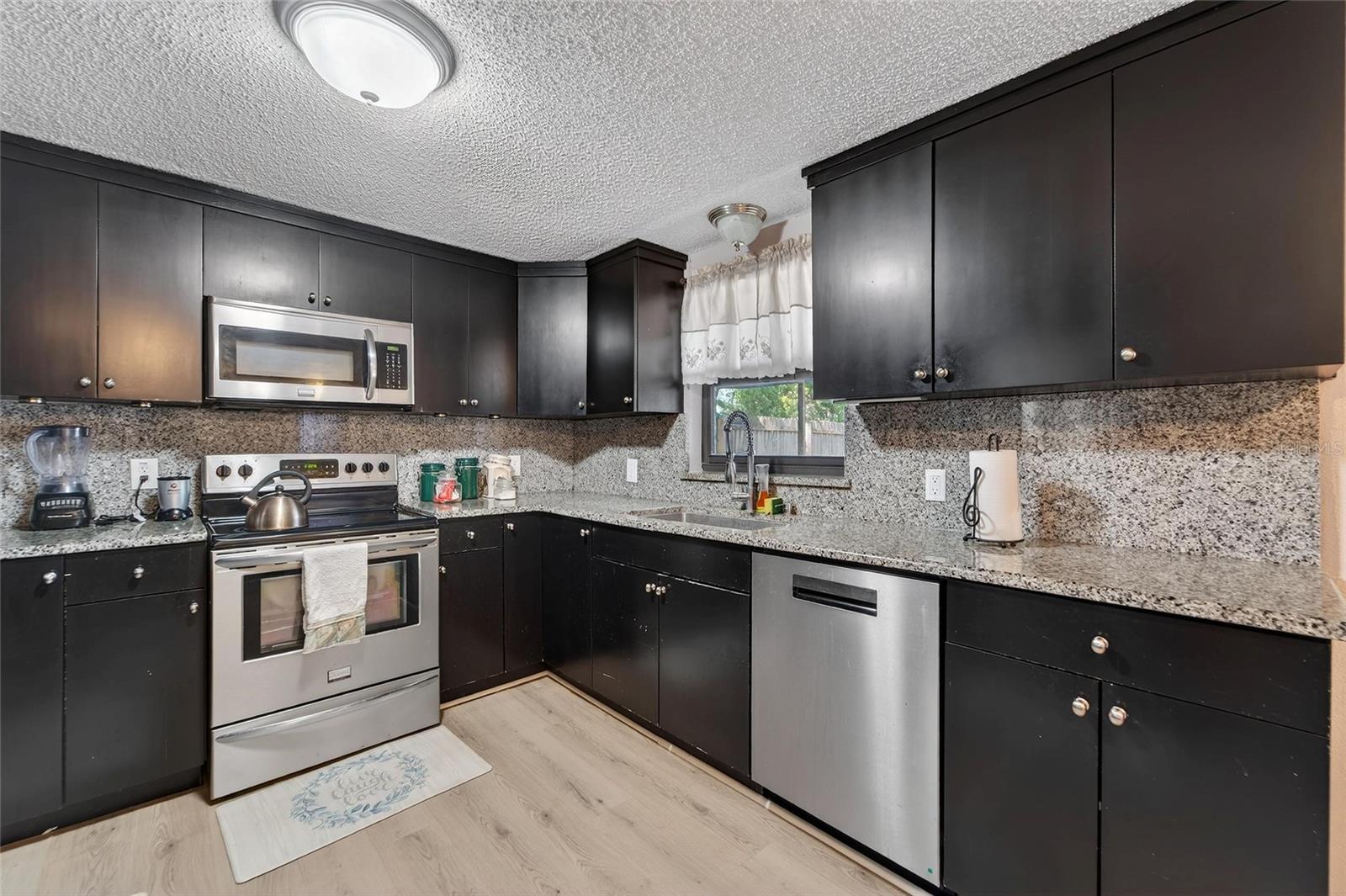 15821 Adobe, Hudson, FL 34667