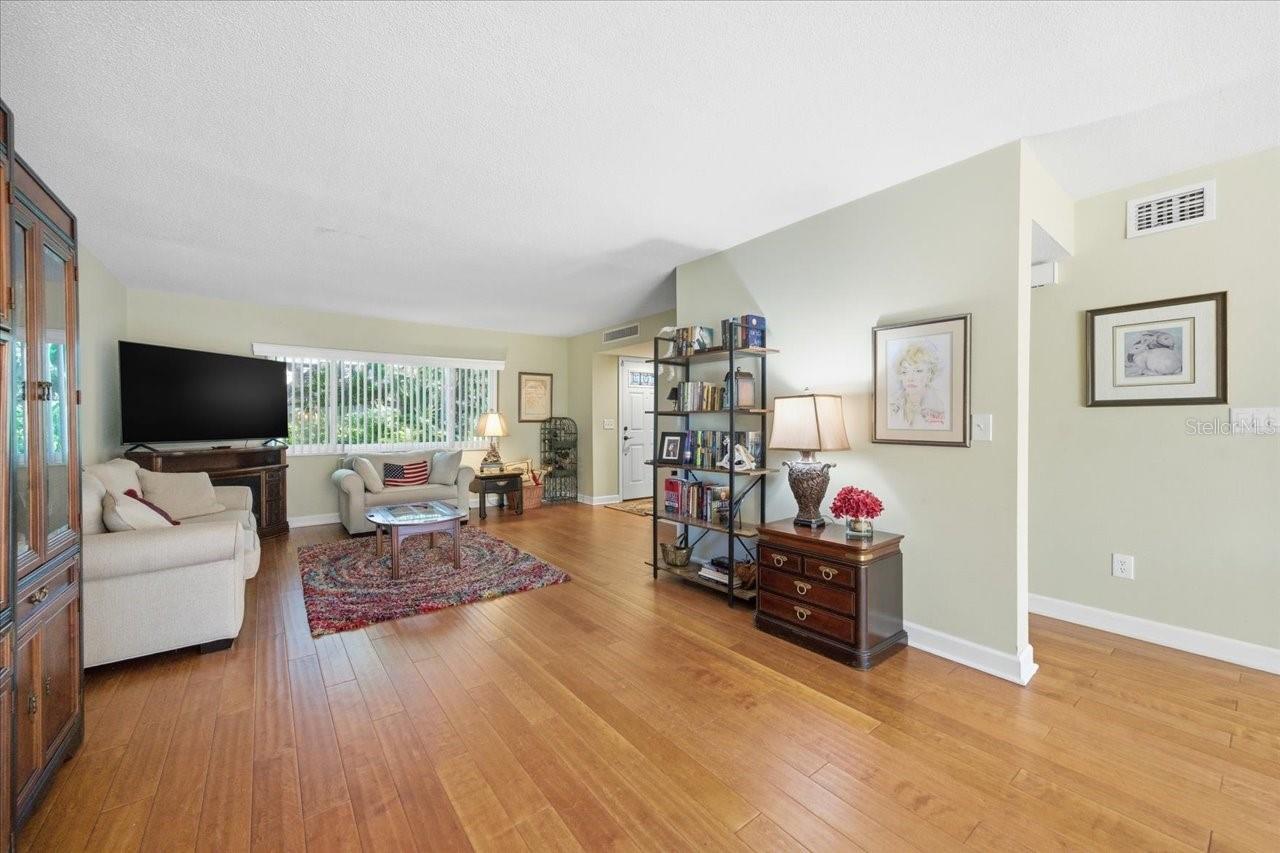 10603 Carrollbrook Unit 10603, Tampa, FL 33618