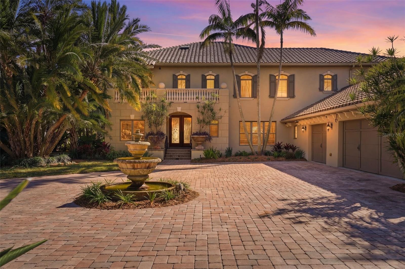 6755 30th, St Petersburg, FL 33712