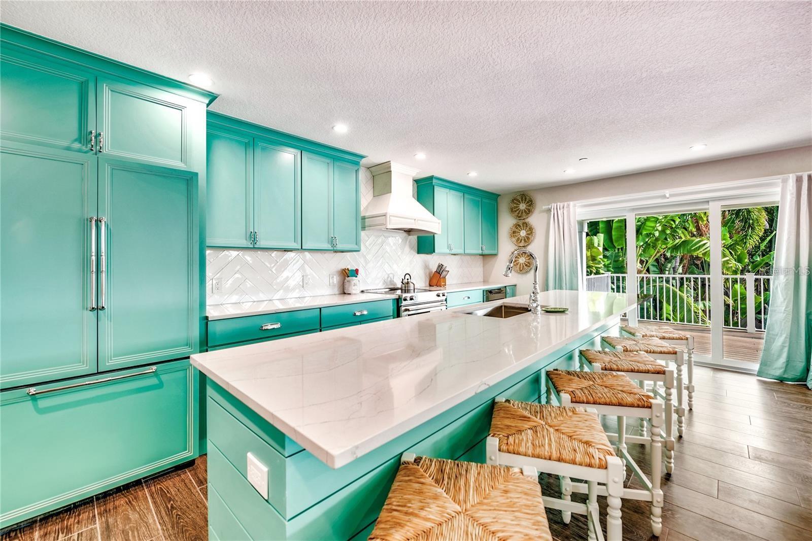 336 Avenida de Mayo, Sarasota, FL 34242