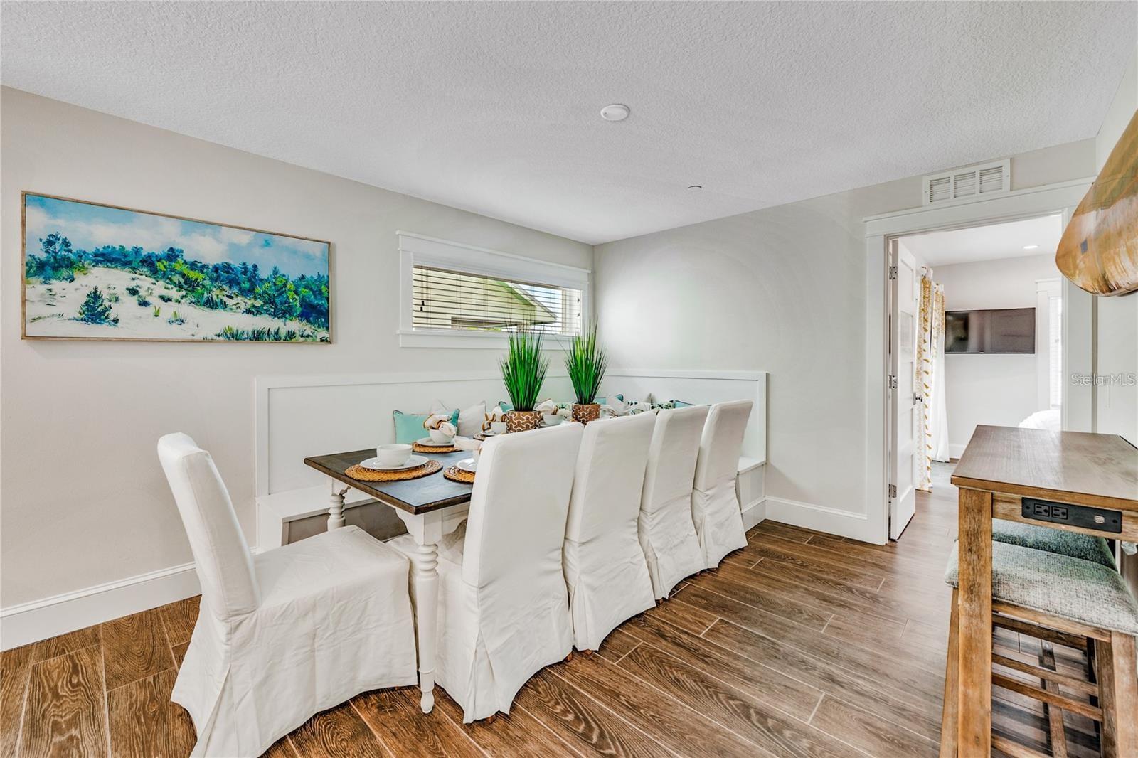 336 Avenida de Mayo, Sarasota, FL 34242