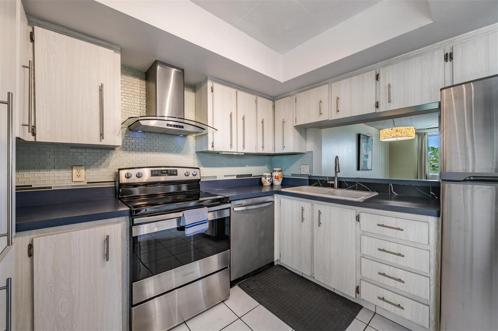 2621 Cove Cay Unit 606, Clearwater, FL 33760