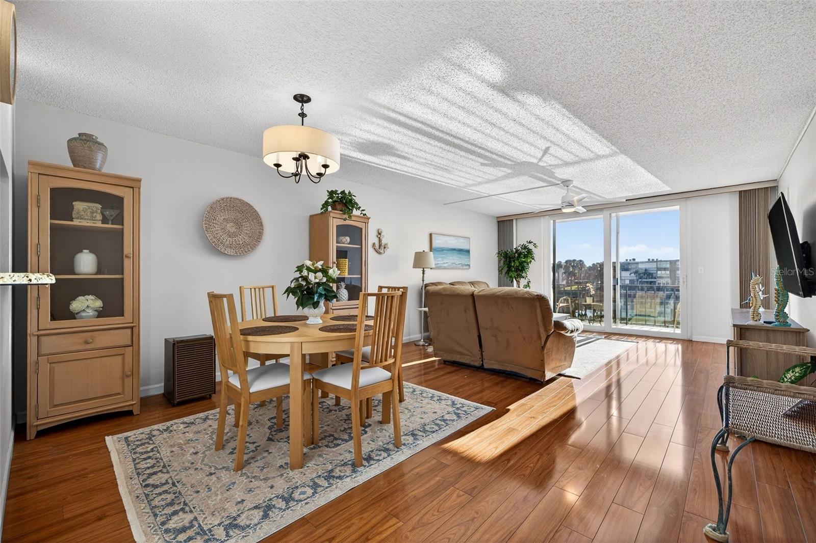 7625 Sun Island Unit 207, South Pasadena, FL 33707