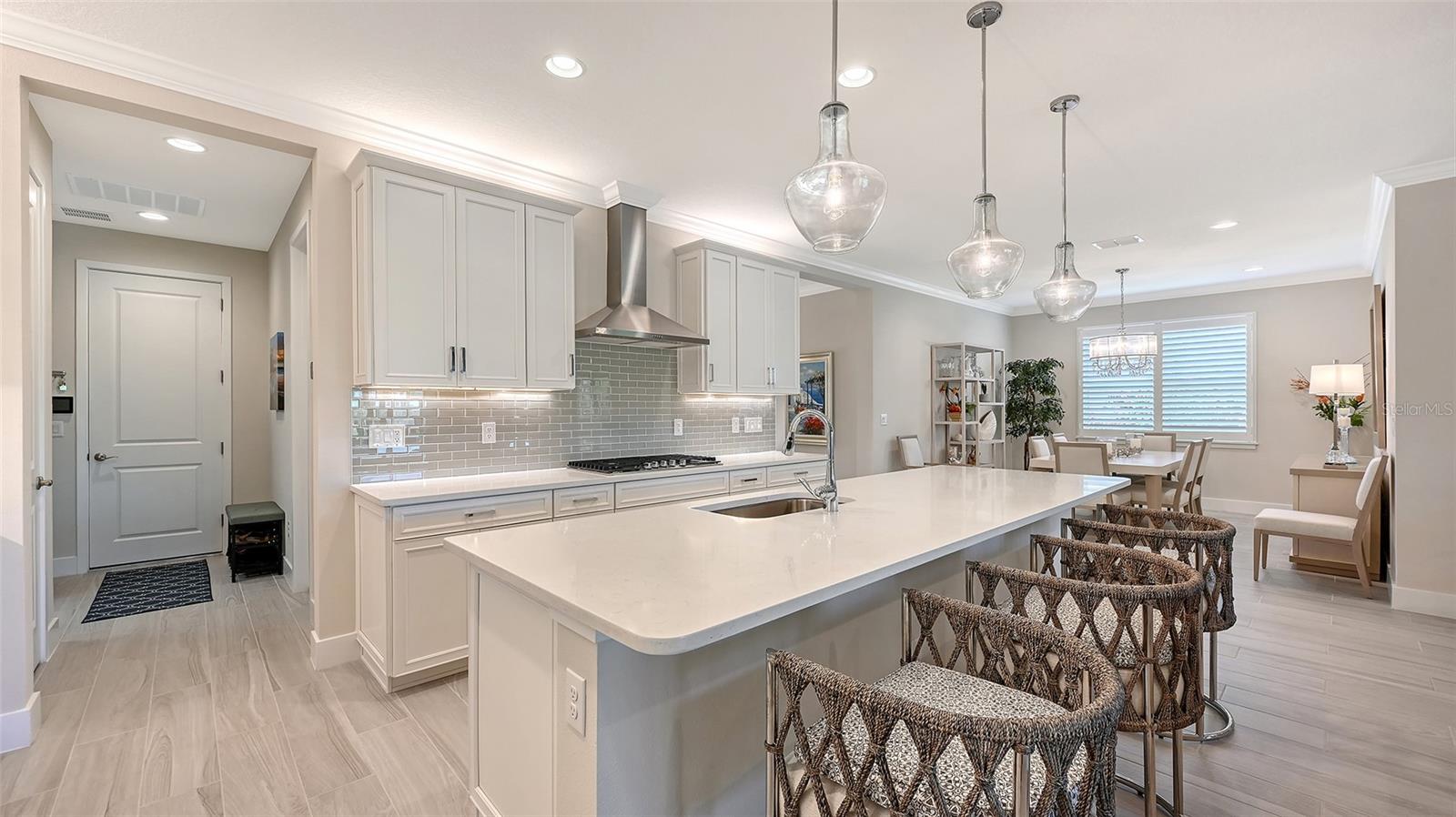 5521 Blue Water, Sarasota, FL 34238