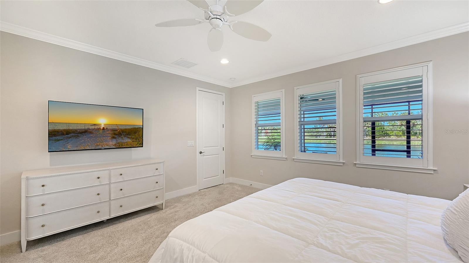 5521 Blue Water, Sarasota, FL 34238