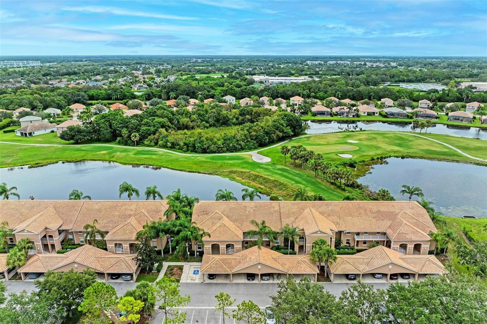 1003 Fairwaycove Unit 205, Bradenton, FL 34212