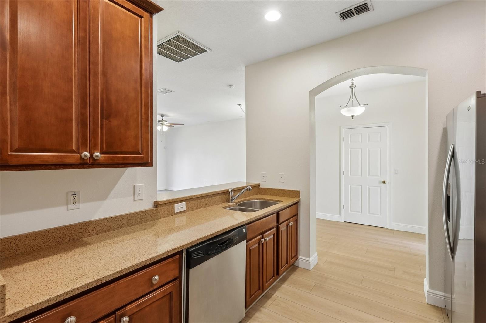 8520 Broken Willow, Tampa, FL 33647