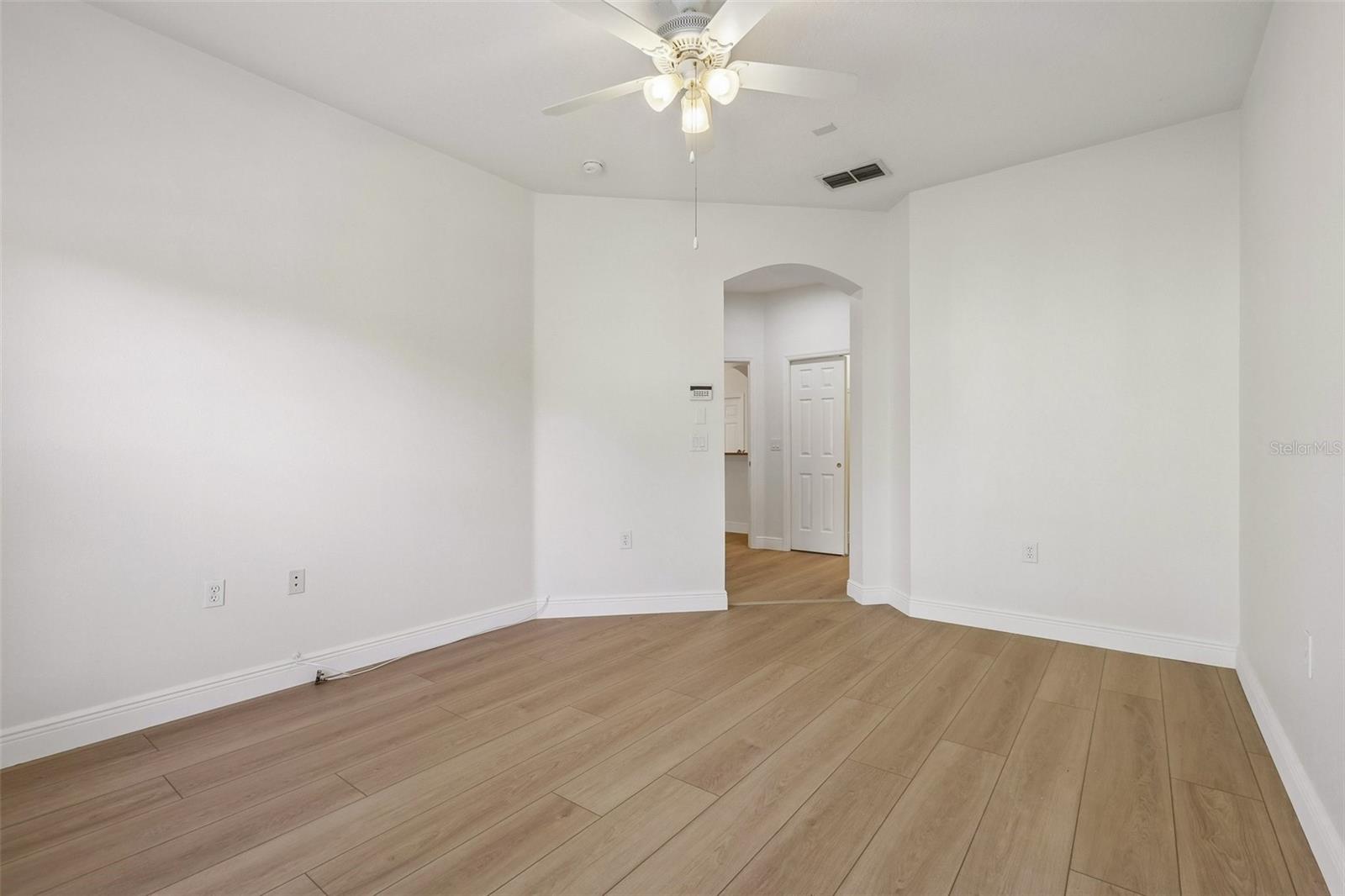 8520 Broken Willow, Tampa, FL 33647