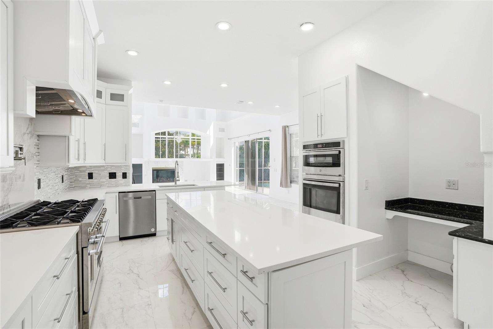 11637 Bristol Chase, Tampa, FL 33626