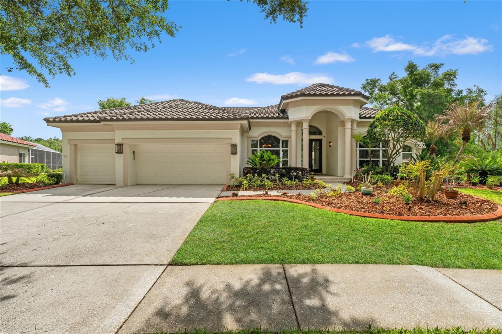 17905 Arbor Greene, Tampa, FL 33647
