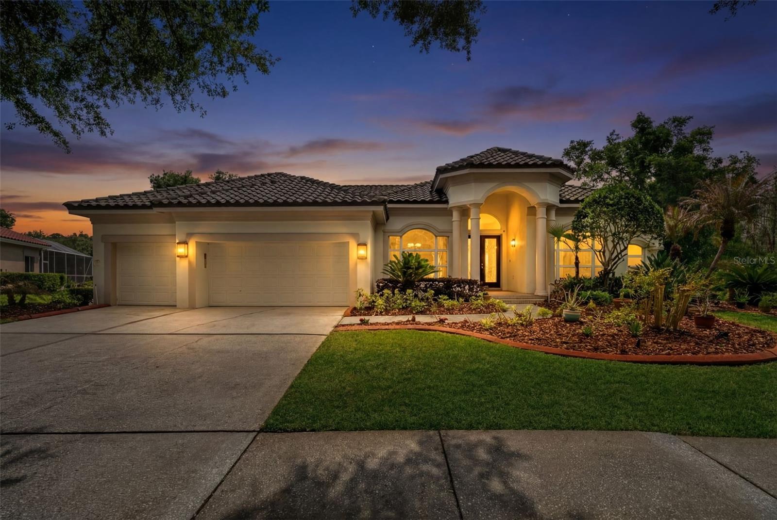 17905 Arbor Greene, Tampa, FL 33647
