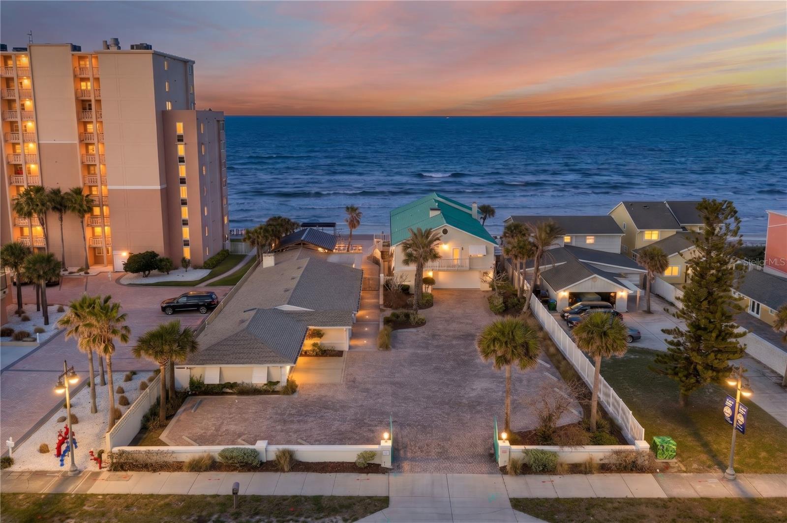 3837-3839 Atlantic, Daytona Beach, FL 32118