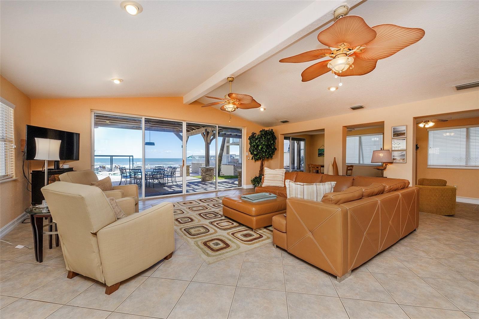 3837-3839 Atlantic, Daytona Beach, FL 32118