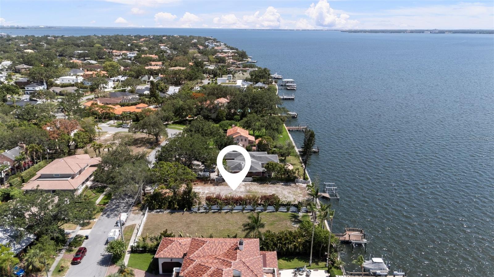 214 Blanca, Tampa, FL 33606