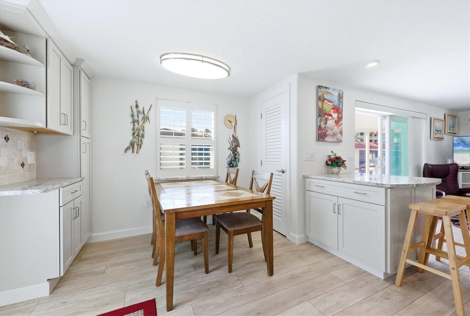 6154 Midnight Pass Unit 7c, Sarasota, FL 34242