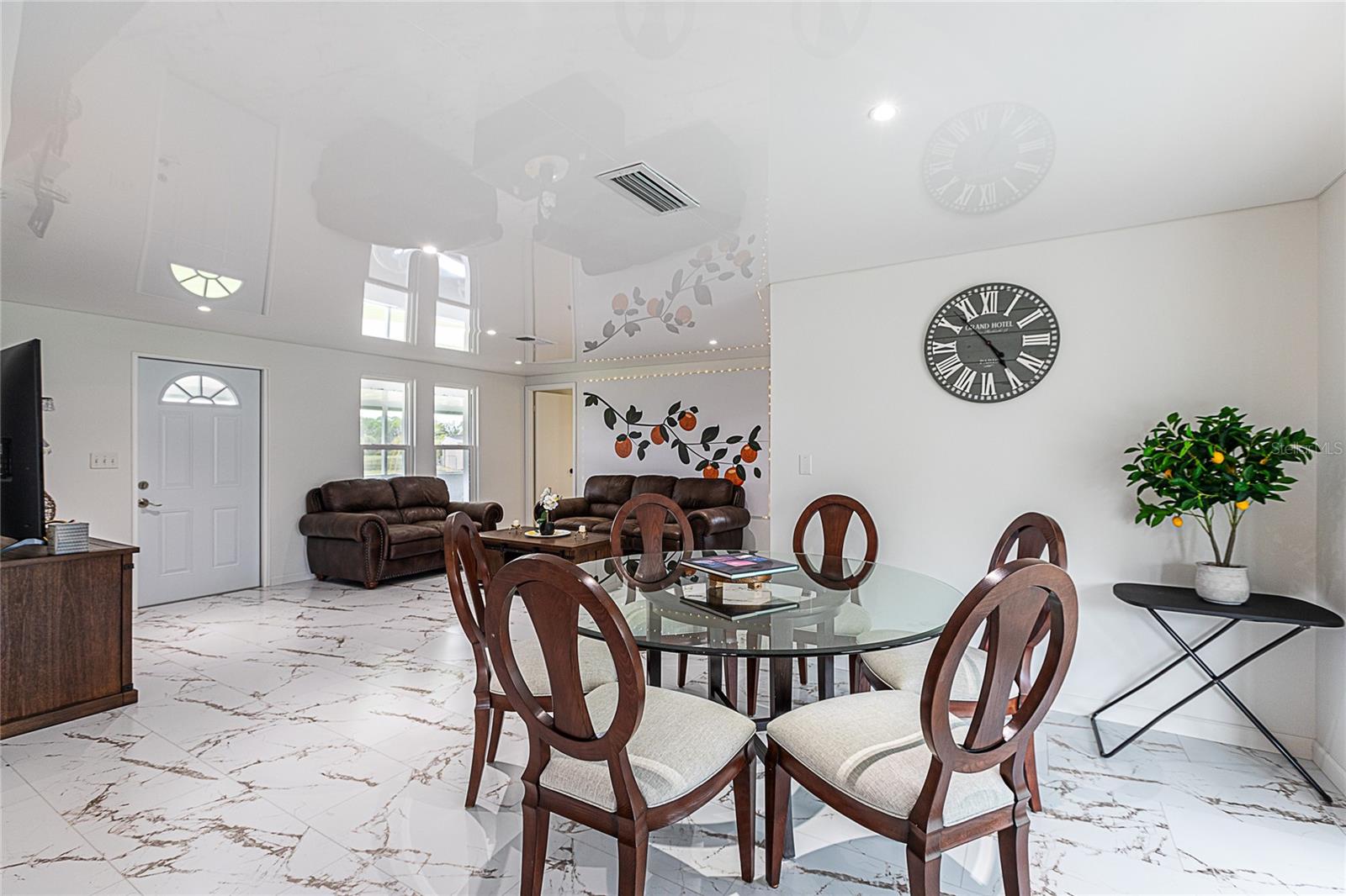 295 Annapolis, Rotonda West, FL 33947