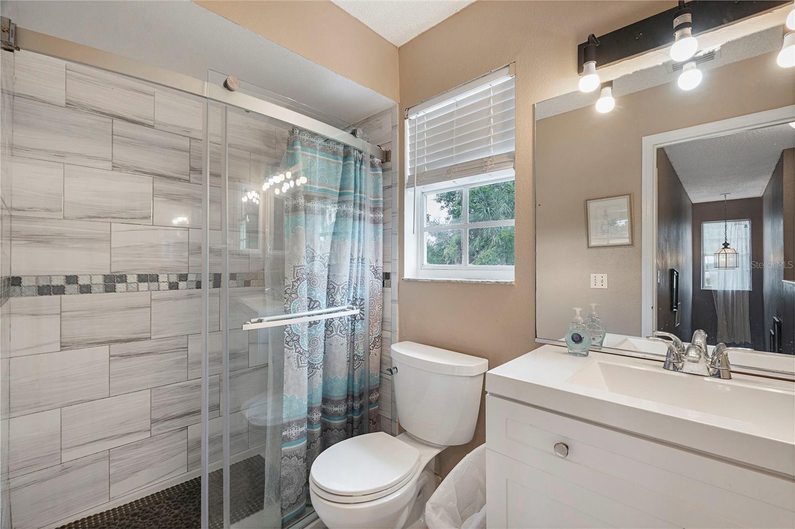 7067 Jarvis, Sarasota, FL 34241