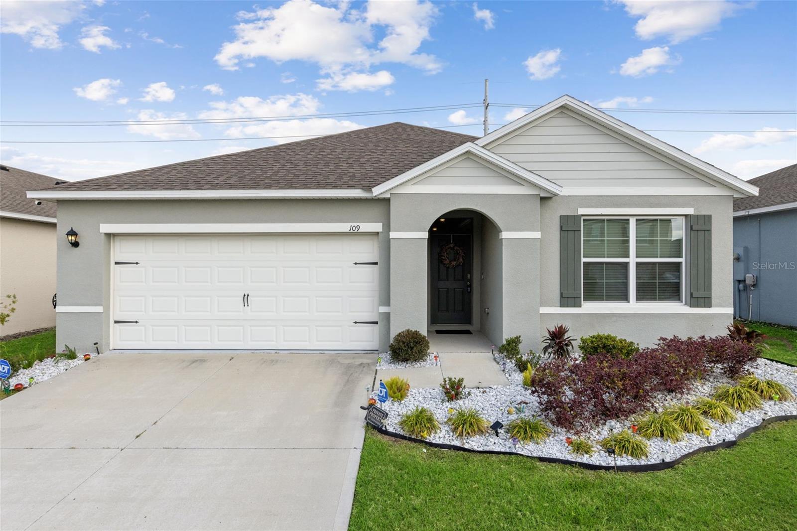 109 Sofia, Lake Alfred, FL 33850