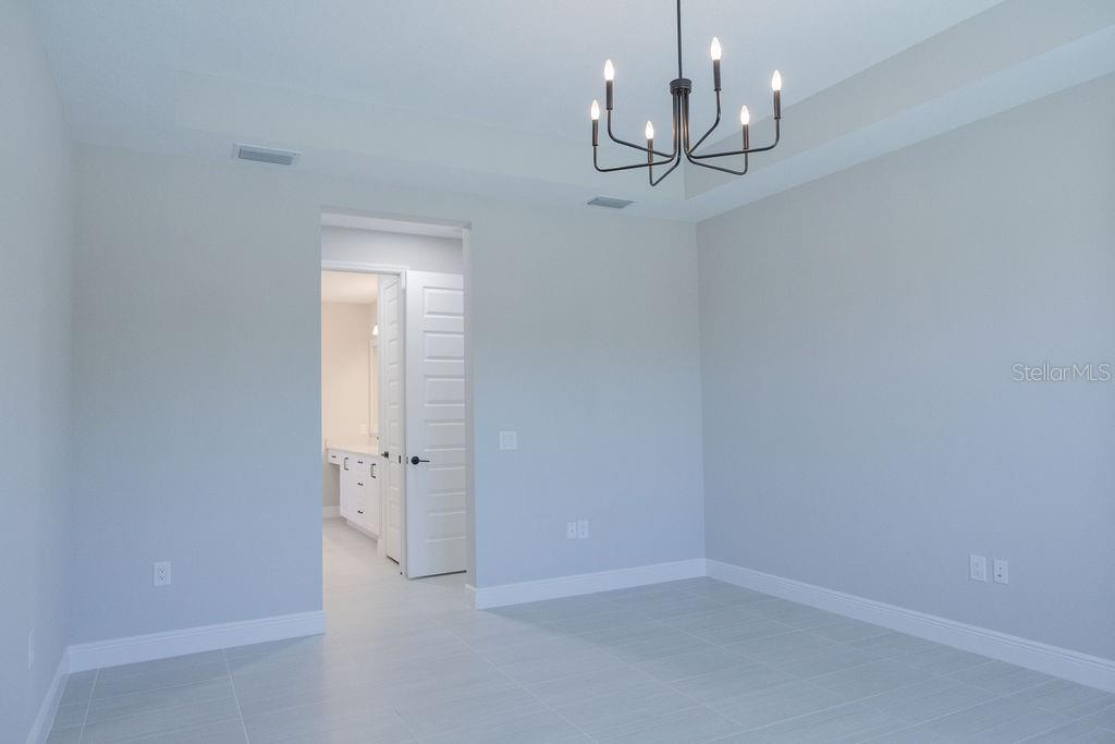 8100 Slipway, Sarasota, FL 34240