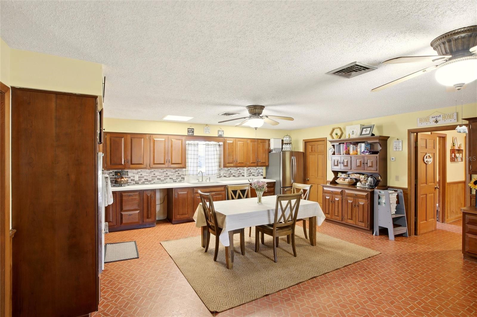 3903 Edison, Bowling Green, FL 33834