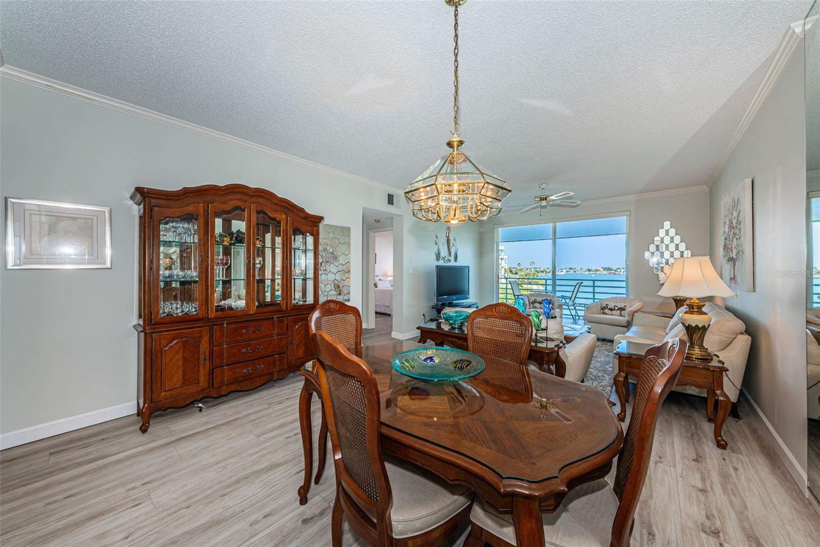 7979 Sailboat Key Unit 205, South Pasadena, FL 33707