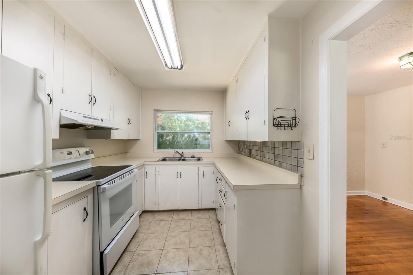 519 Vern, Orlando, FL 32805
