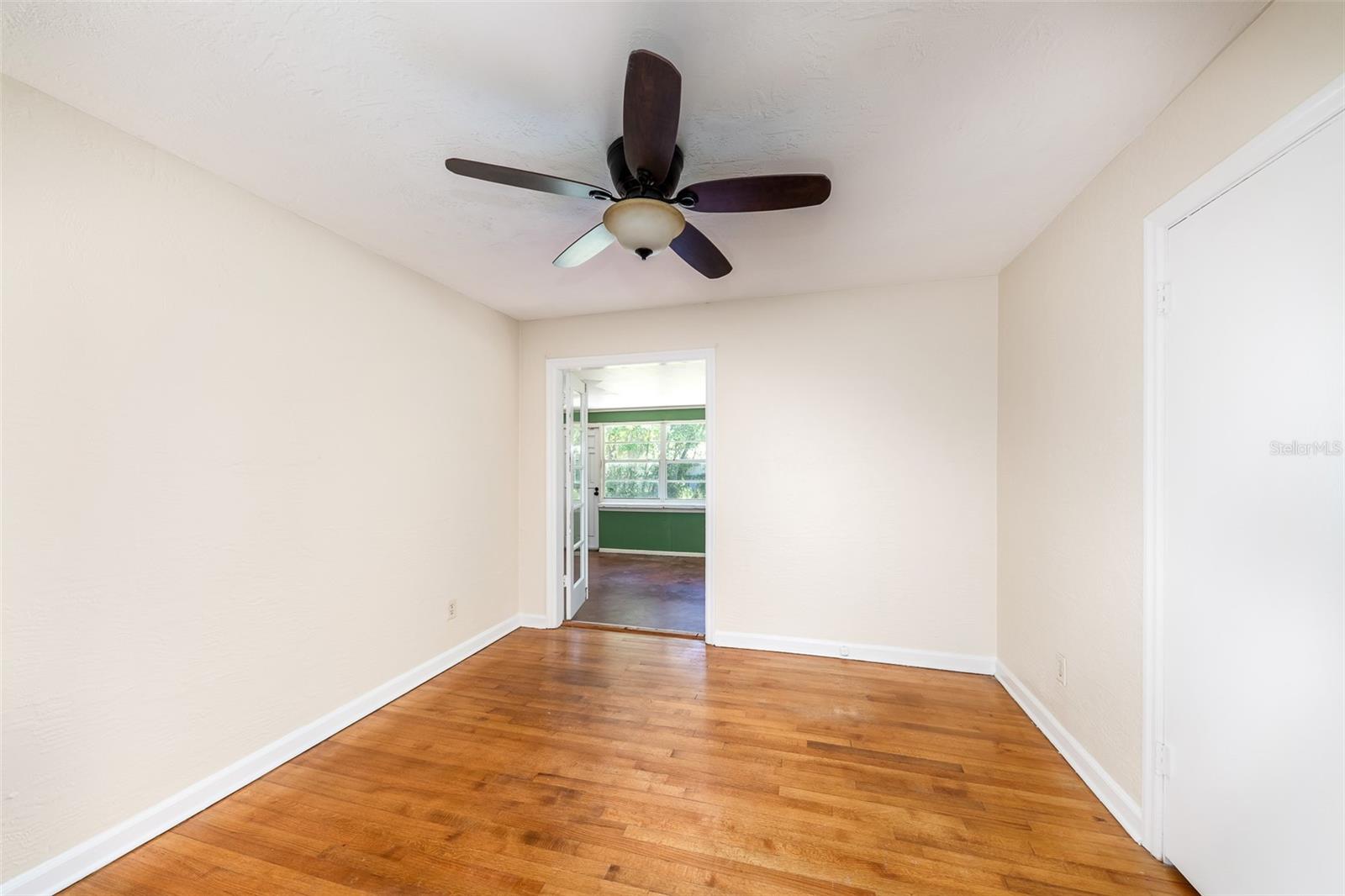 519 Vern, Orlando, FL 32805