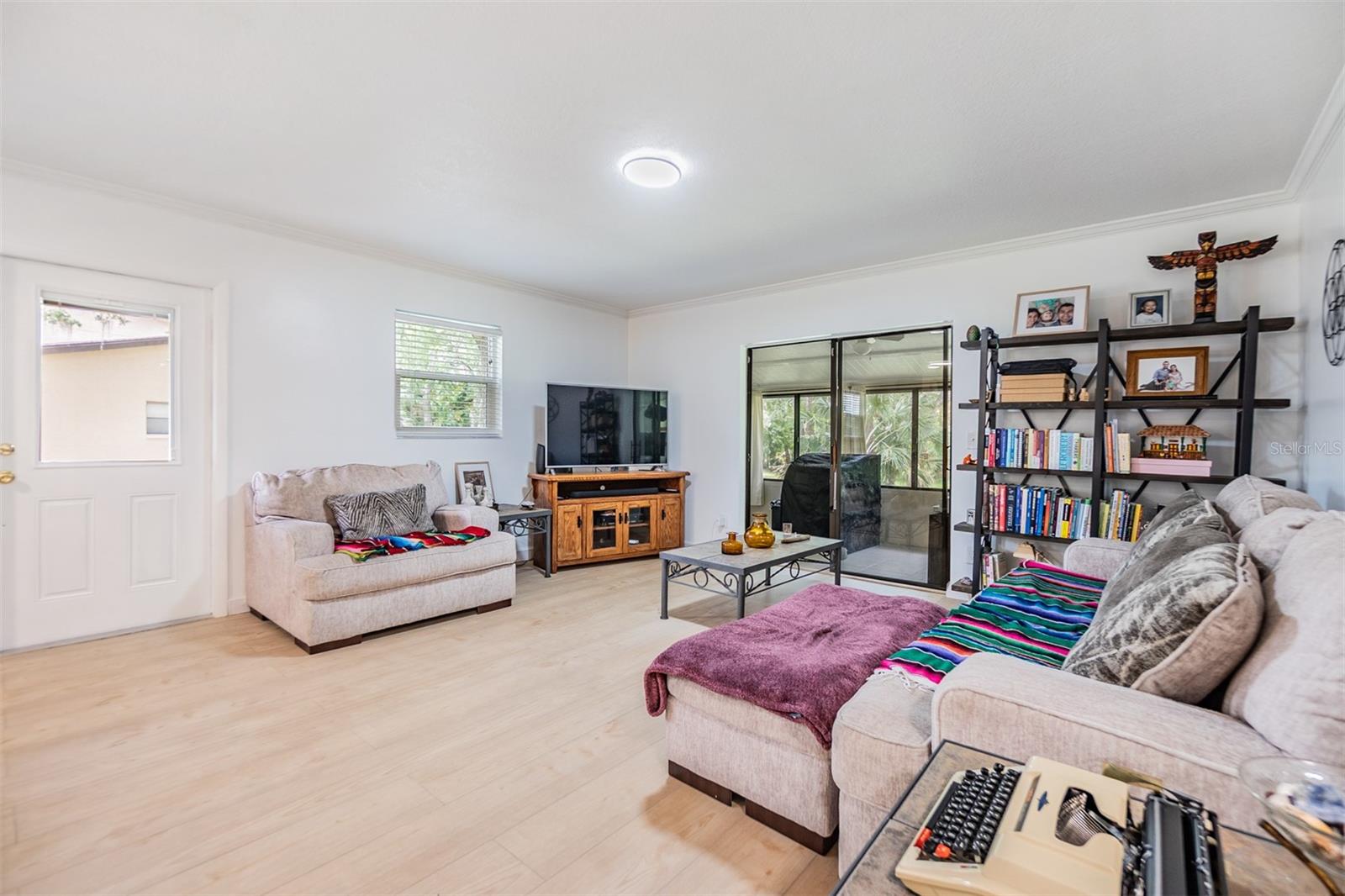1400 Tarpon Woods Unit E4, Palm Harbor, FL 34685