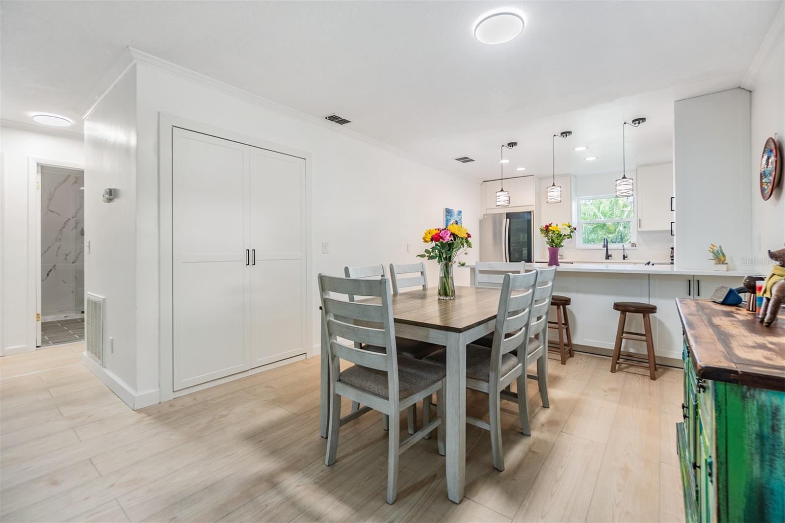 1400 Tarpon Woods Unit E4, Palm Harbor, FL 34685
