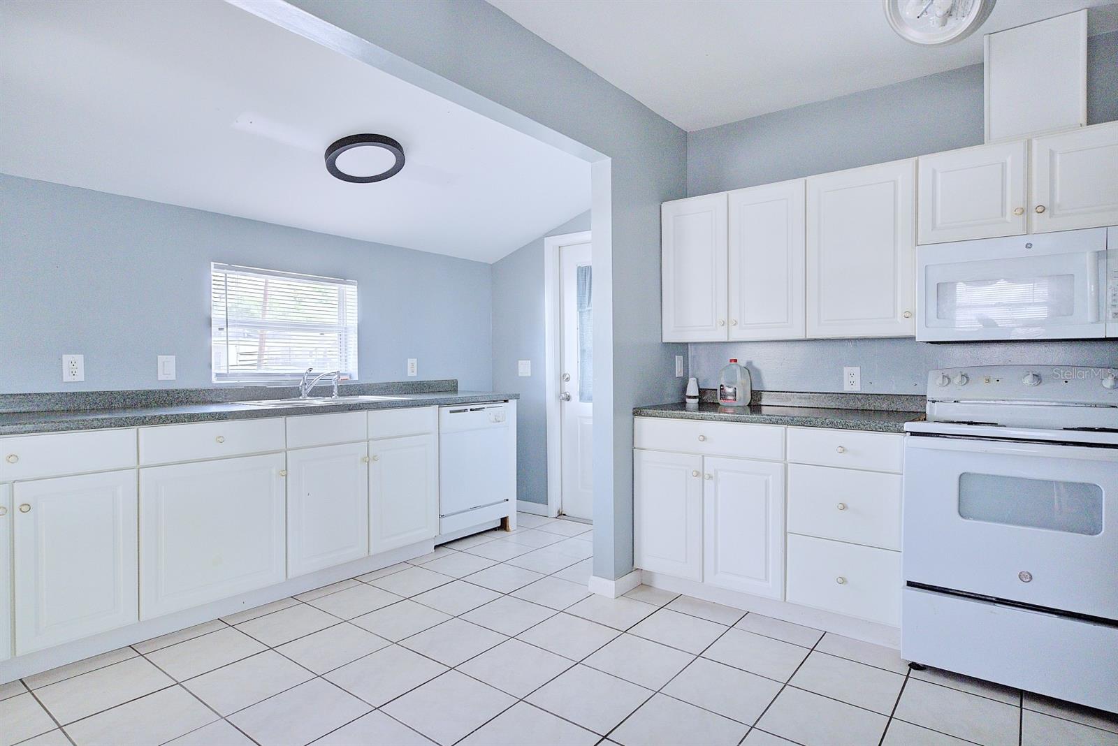 121 Bates, Winter Haven, FL 33880
