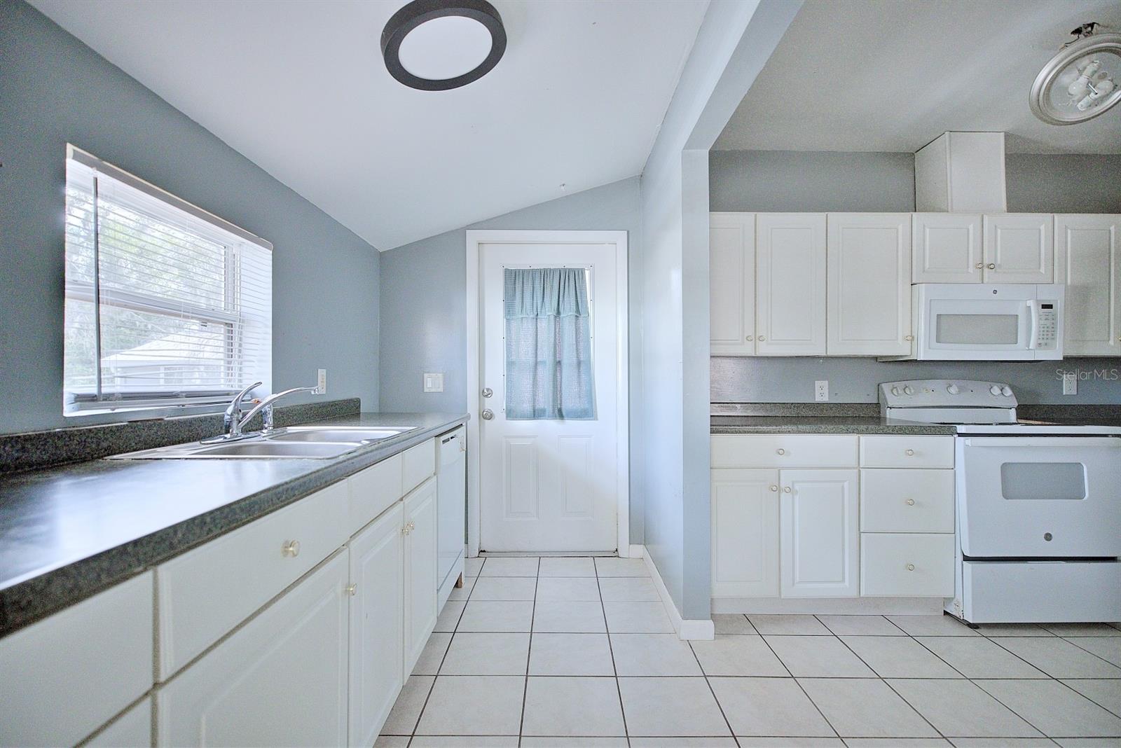121 Bates, Winter Haven, FL 33880