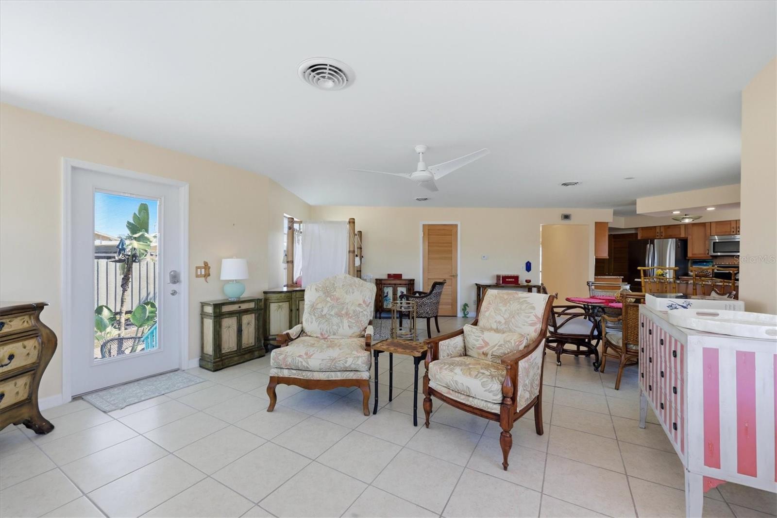 1052 Kant, Englewood, FL 34224