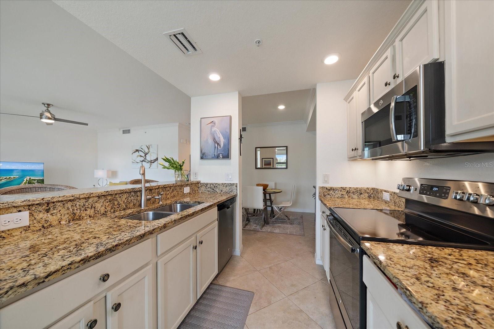 16814 Vardon Unit 106, Bradenton, FL 34211