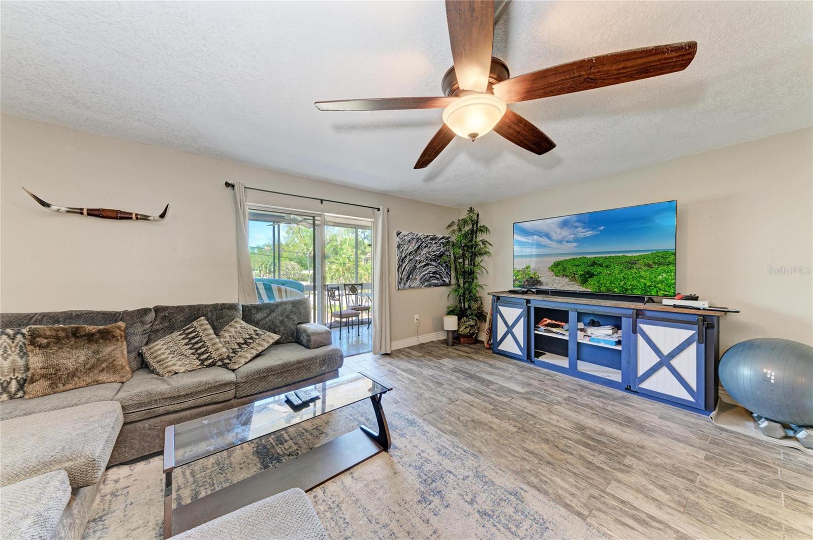 4920 38th Unit 210, St Petersburg, FL 33711