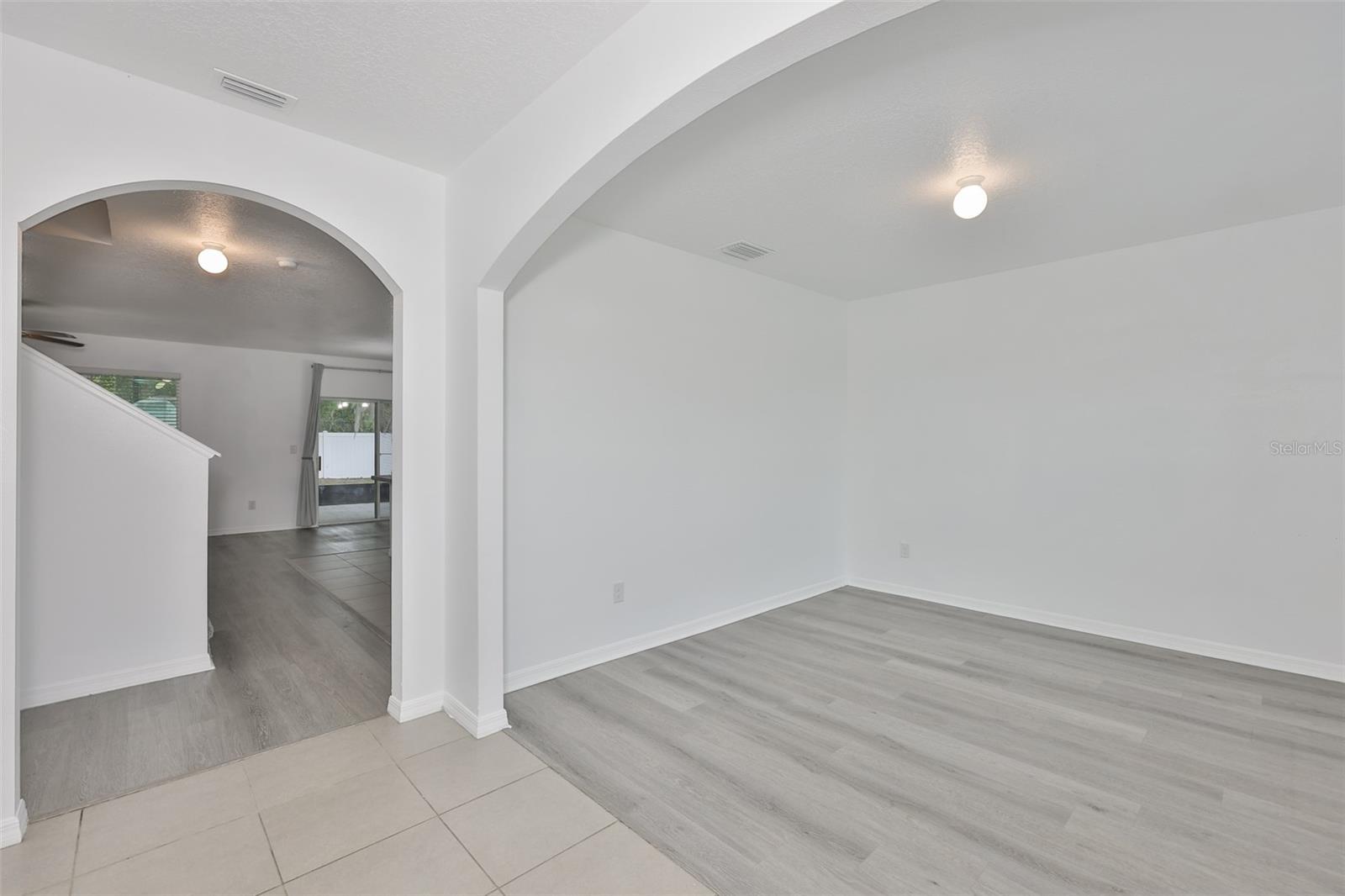 5461 Magdalene, Zephyrhills, FL 33541
