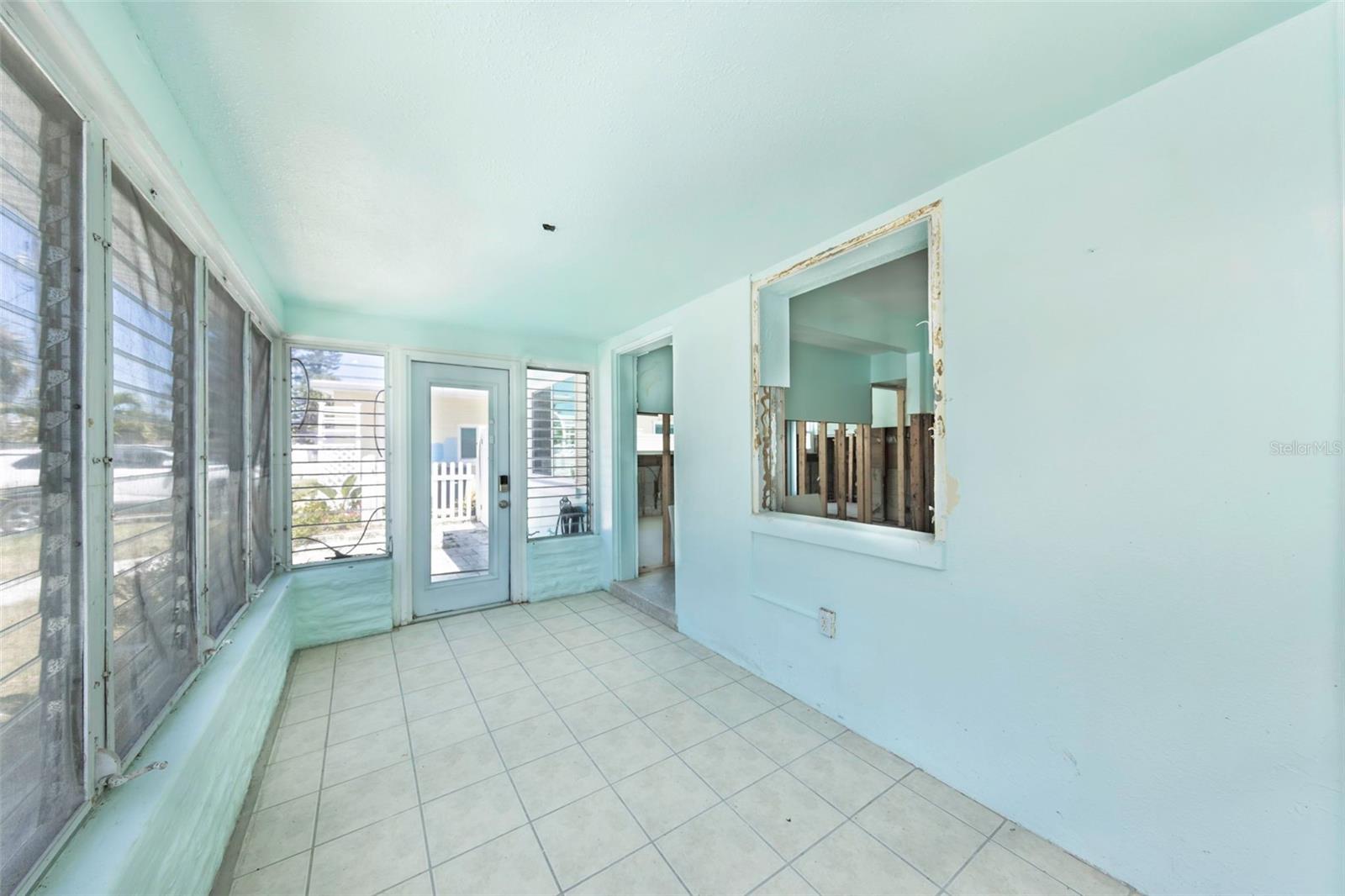 875 Bruce, Clearwater, FL 33767