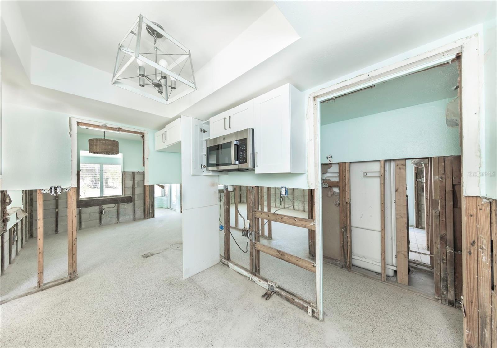 875 Bruce, Clearwater, FL 33767