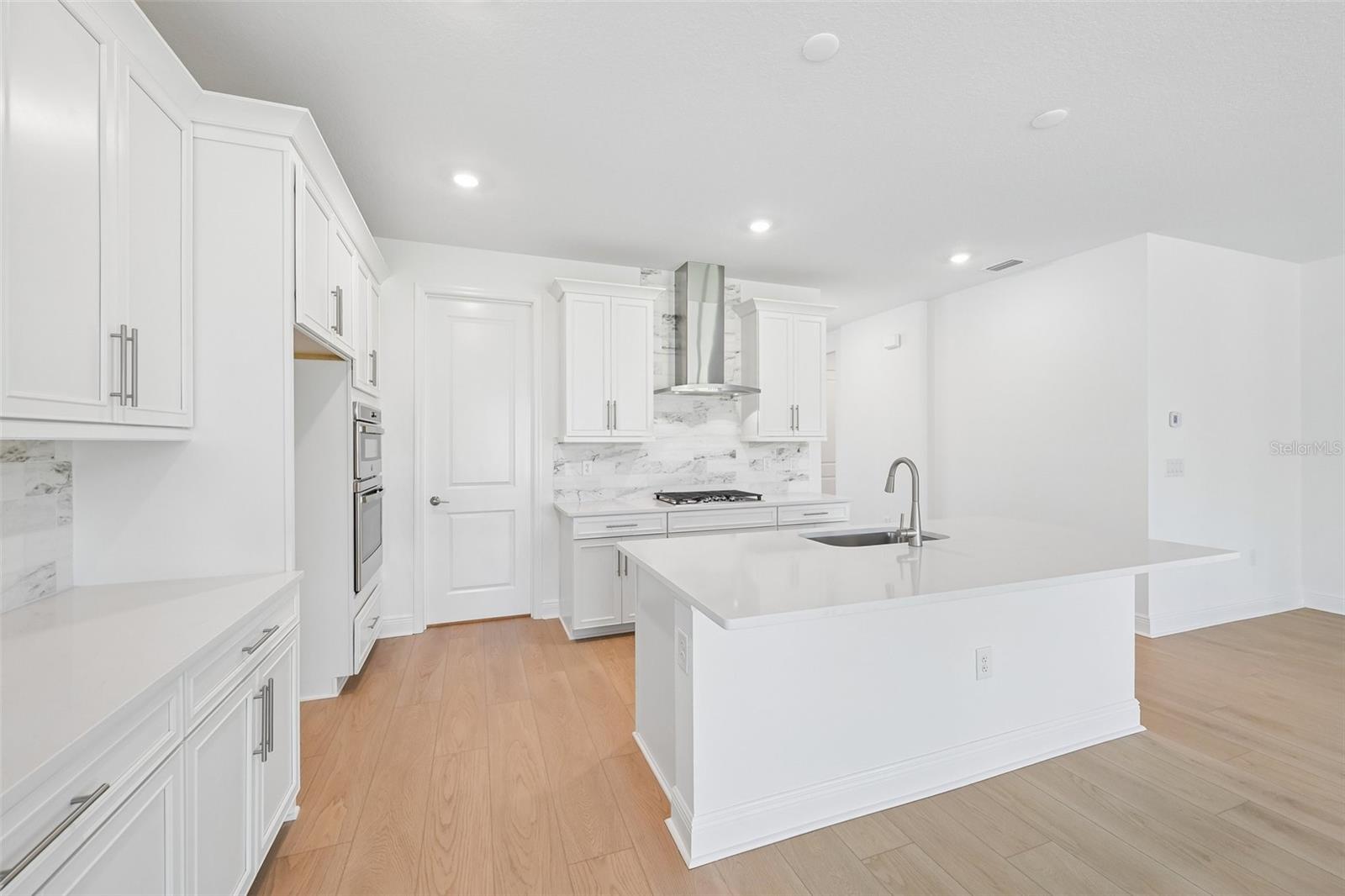 7551 Hawkstone, Sarasota, FL 34241