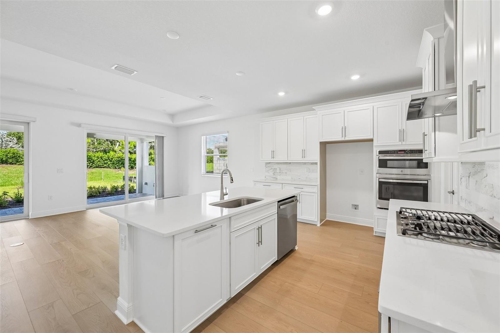 7551 Hawkstone, Sarasota, FL 34241